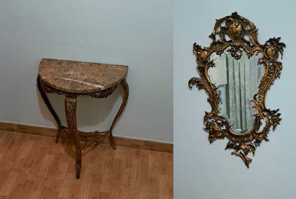 Conjunto Consola e Espelho Antigo Dourado com Tampo em Mármore