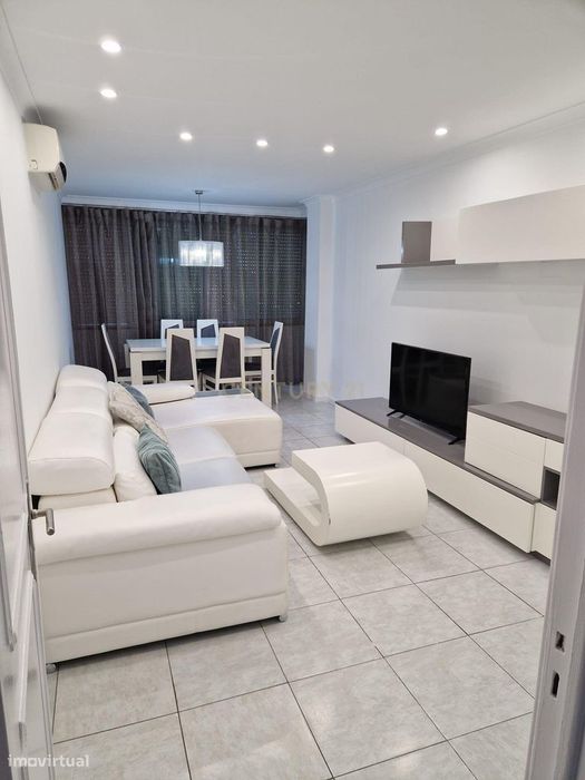 T2 Mobilado para Arrendamento no centro de  Odivelas