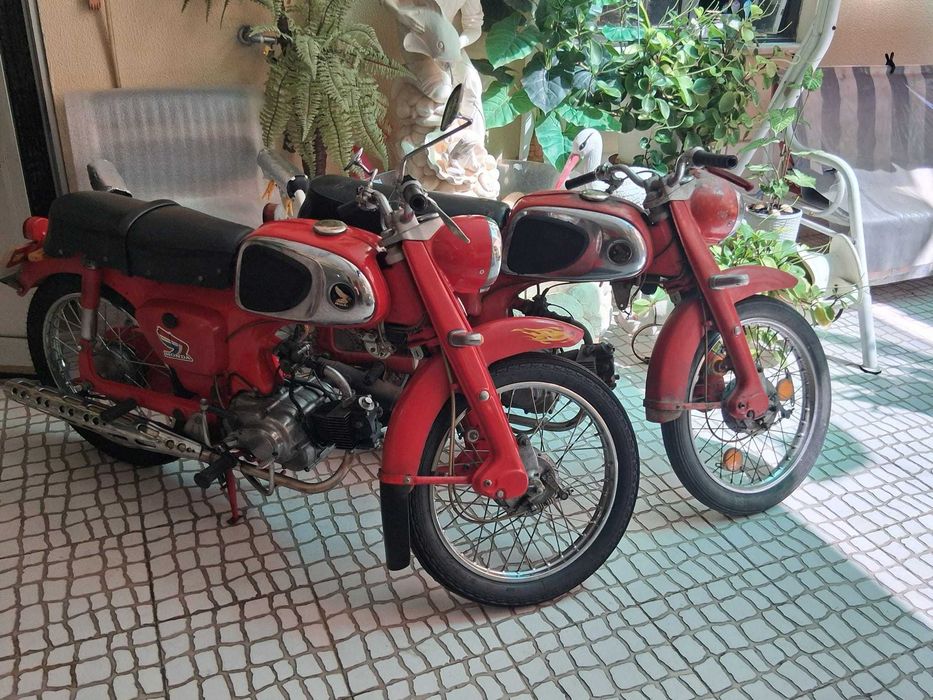 Honda CB 50cm3 - 1967