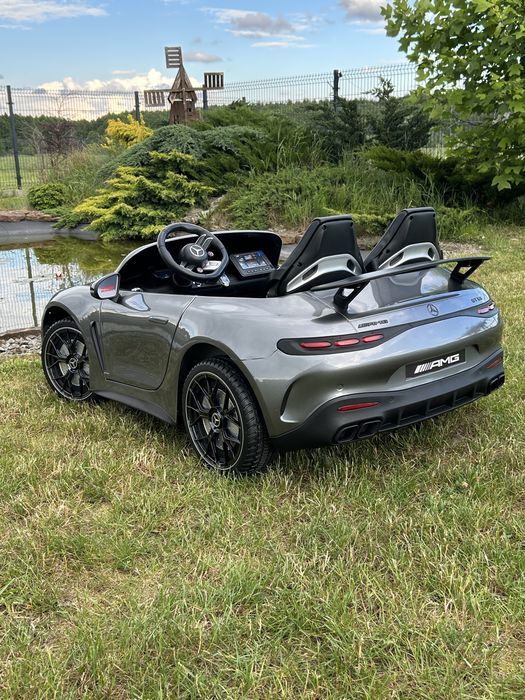 Auto Na Akumulator Mercedes GT63 AMG DK-GT63 24V LCD Szary Lakierowany