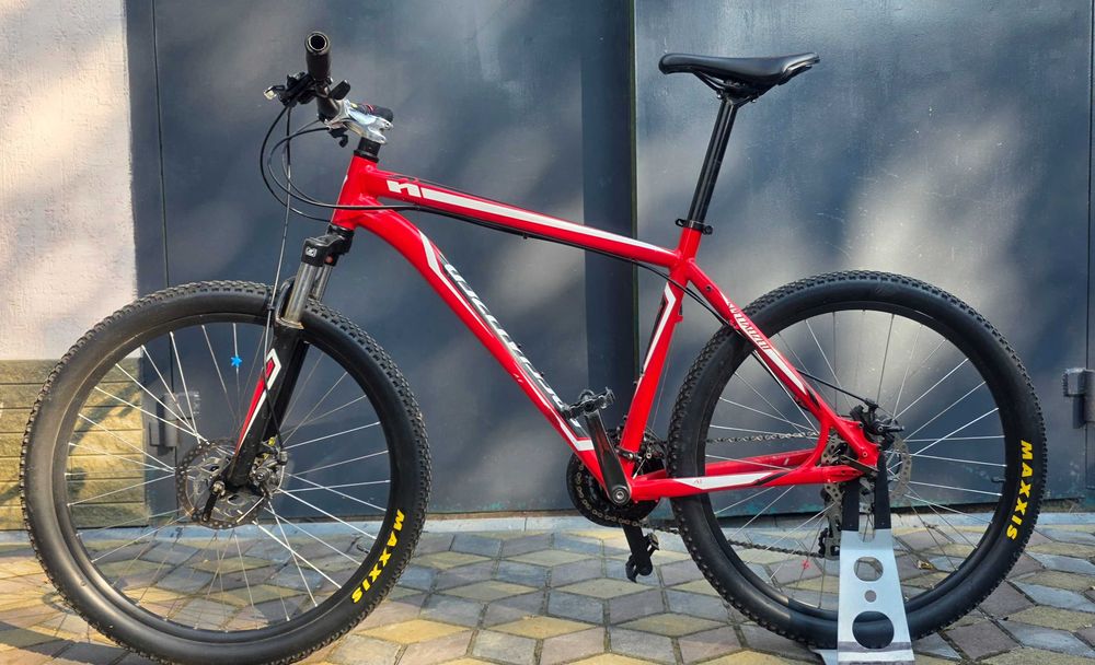 Велосипед specialized hardrock 26
