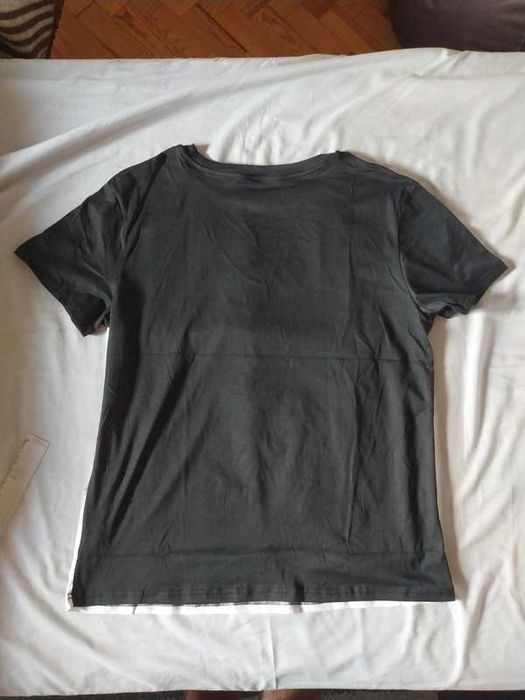 Camisola com gradiente preta e branca
