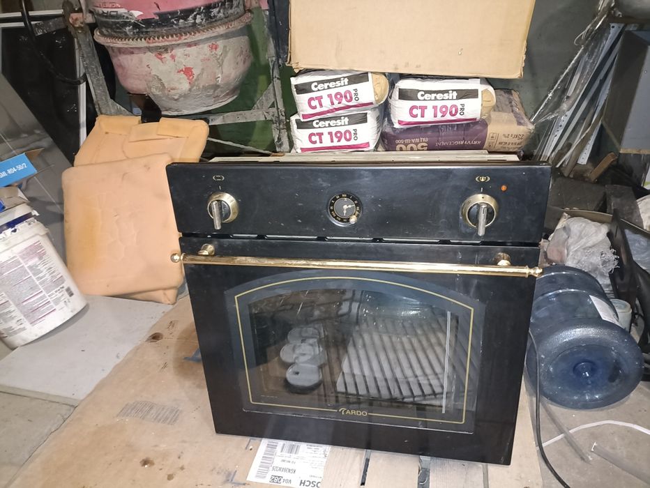 Продам духовку ардо