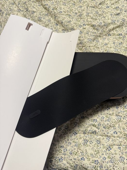 Терміново Стайлер (випрямляч) Dyson Airstrait