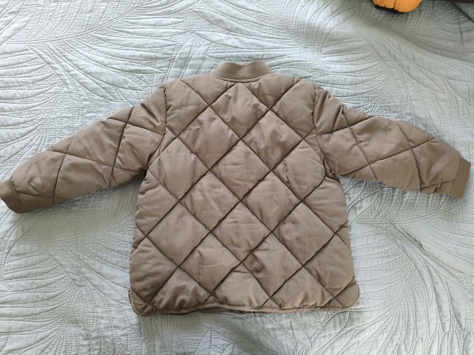 Kurtka dziecięca pikowana H&M r. 98 używana stan bdb