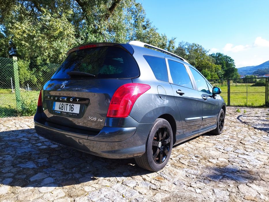 Peugeot 308 em excelente estado de conservação analiso retoma em Mota