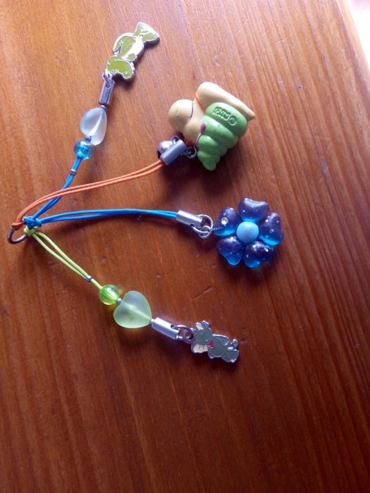 Vários Pendentes e acessórios Nici e outros