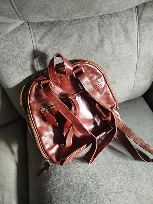 Bolsa Mochila de Couro Marrom