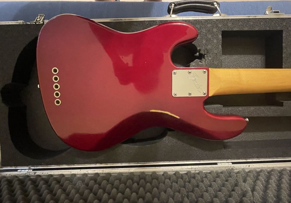 Fender Roscoe Beck V USA
