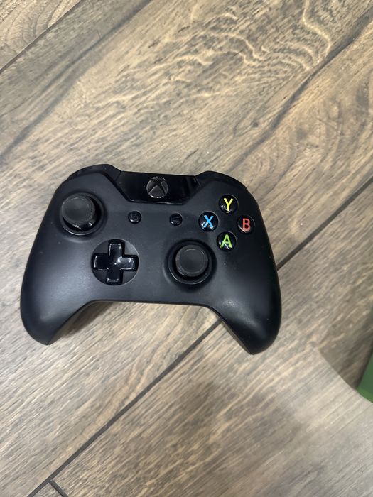 Продам джостики до  Xbox one, стан нових