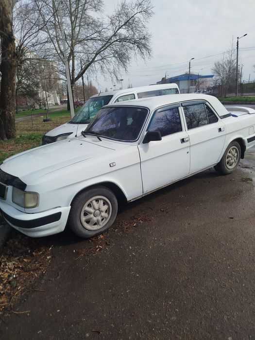 Автомобиль Волга 3110