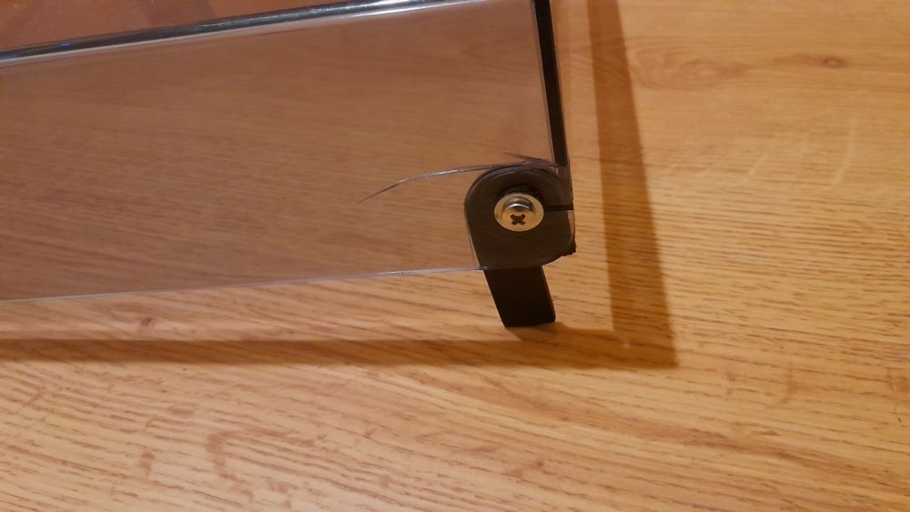 Gramofon Universum ze wzmacniaczem