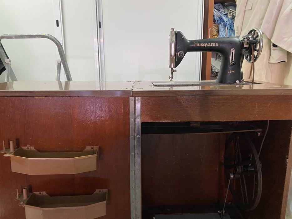 Maquina de costura Husqvarna