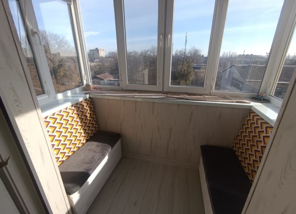 Сдам 3 комн. Для командировочных. Шевченковский р-н