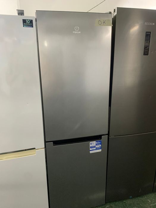 frigorifico indesit combinado cinza