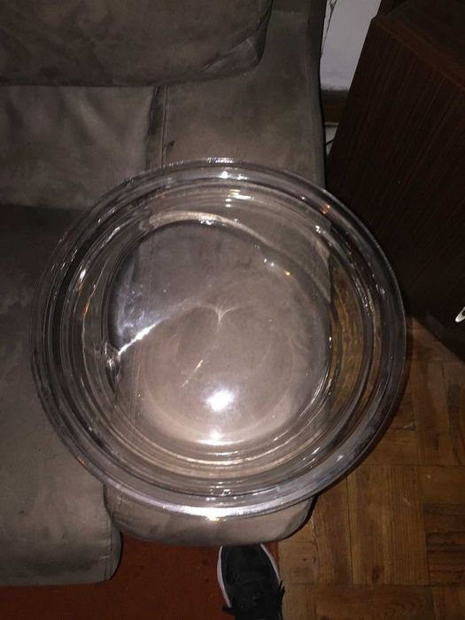 taca branca transparente