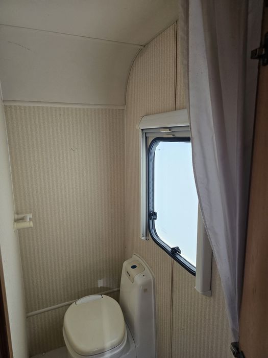 Reloute Inglesa alta qualidade SWIFT ,cama casal 2