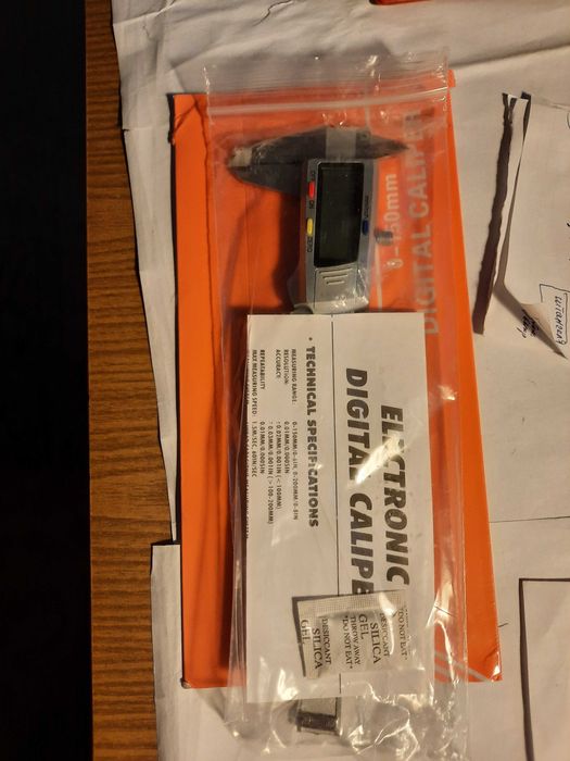 Штангенциркуль электронный  Фреза по дереву60х8х20мм