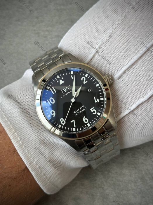 Чоловічий годинник IWC Schaffhausen. Мужские пилотные часы