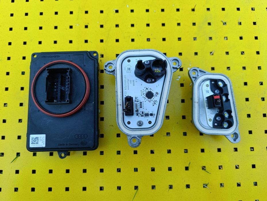 Блоки фари Audi E-Tron 55 блок розпалу LED ДХО права 4K0941591BC / 1420000445 / 1420000458