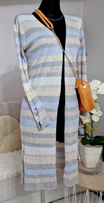 Kardiganek w paski" Atmosfere ".