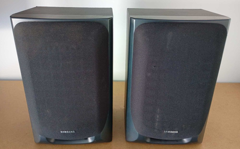 Amplificador, leitor de CD's e colunas audio