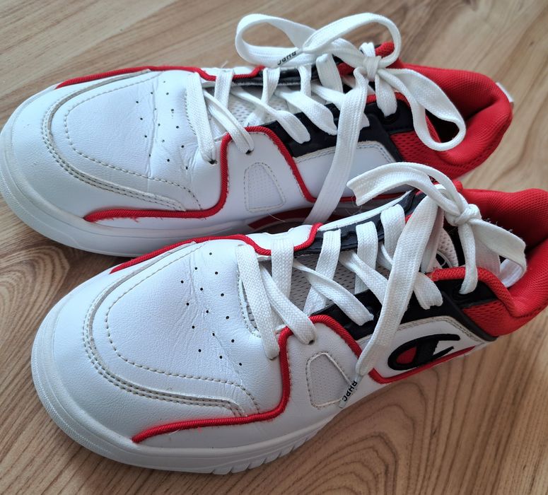 Buty młodzieżowe champion r.42
