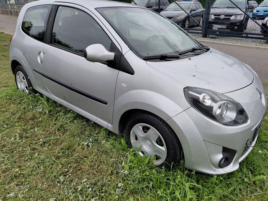 Renault Twingo 2007r 1.1cm benz 76KM Automat