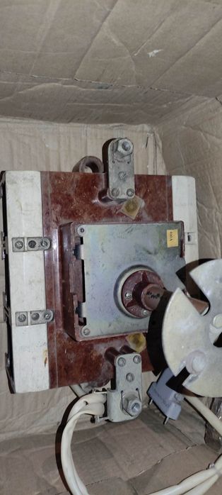 Выключатель автоматический ВА52-39 400А, и др. 630А, 250А.