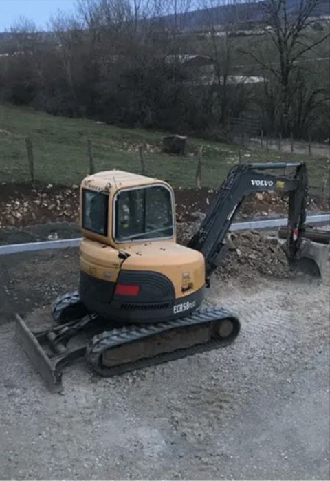 Mini giratória volvo ERC58