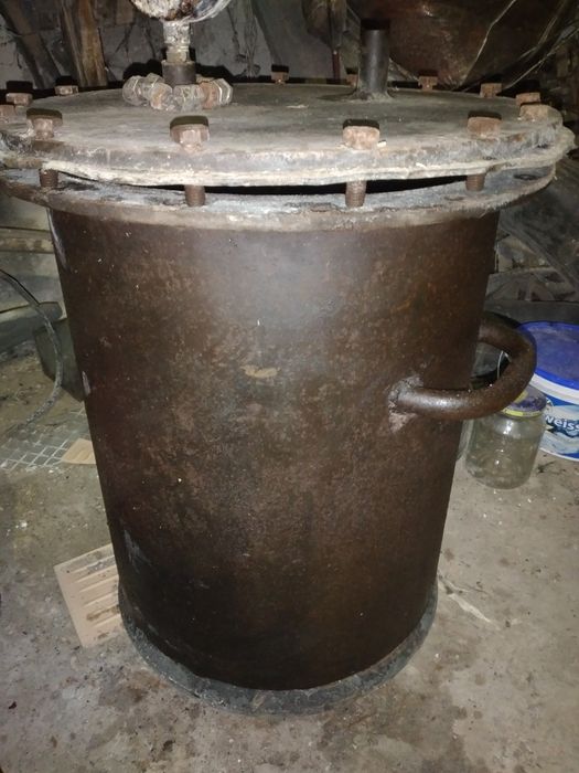 Автоклав  б/у.///