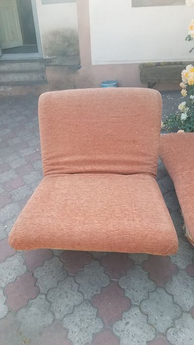 Диван, 2 кресла, пуфік