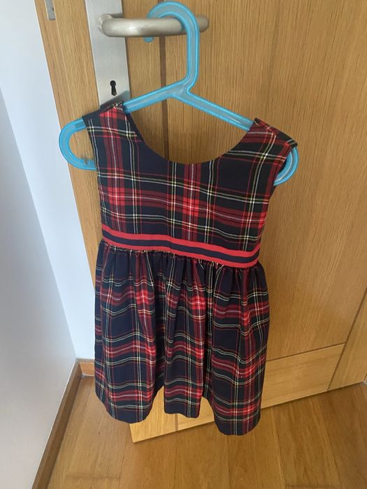 Vende -se vestido para menina - 6 anos- Marca Be Chic