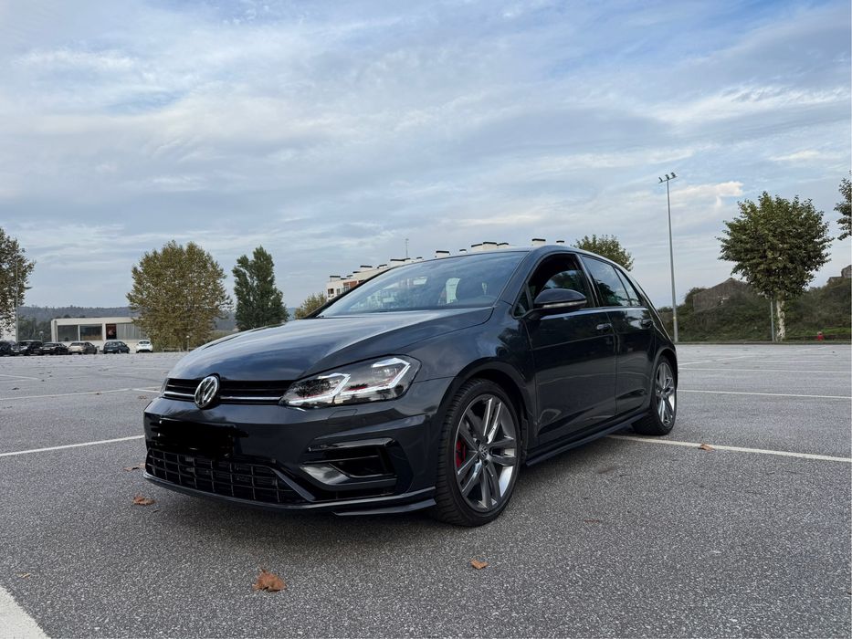 Volkswagen VII Golf GTI