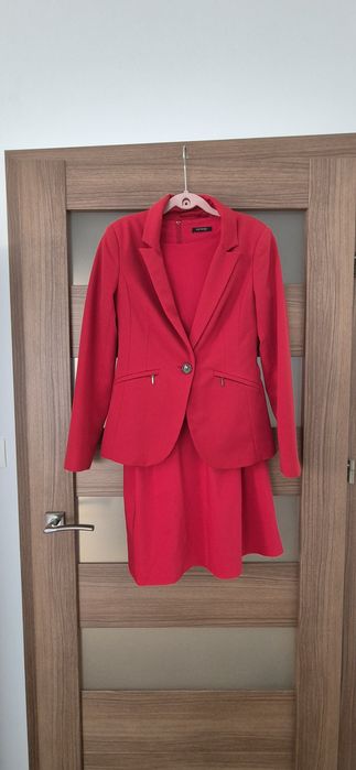 Czerwona sukoenka Orsay