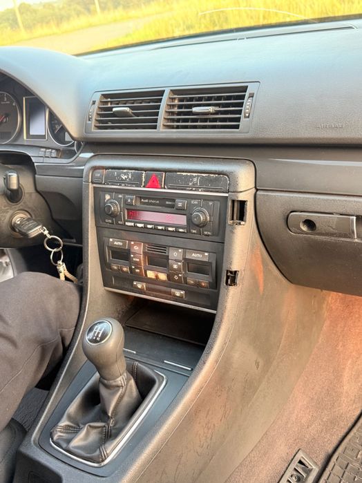 Продаю  Audi A4 B6
