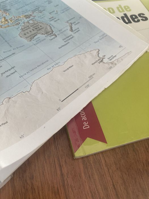 Manual e Caderno de Atividades “Novo Espaço Geo” Geografia 7o ano