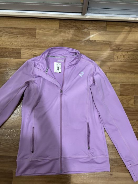 Продам женскую спорт кофту Radder
