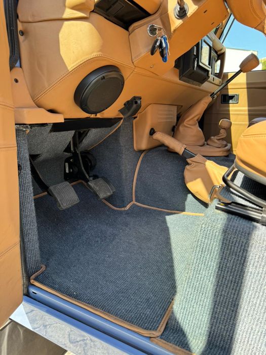 Land Rover Defender  90 softtop