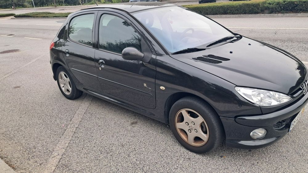 PEUGEOT 206 1.1  Edição especial Black & Sklver Edition 2005