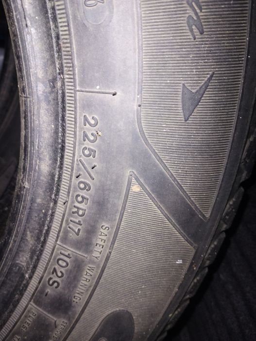 4 szt opon 225/65r17 Goodyear ,bieżnik 7,5mm