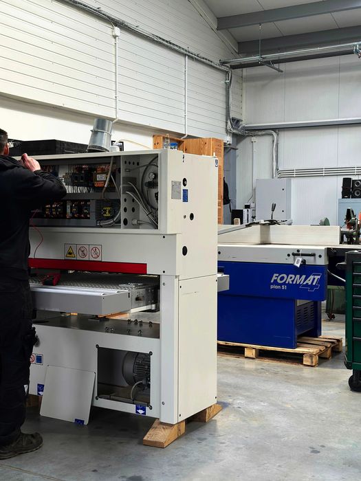 Serwis maszyn stolarskich i przemysłowych