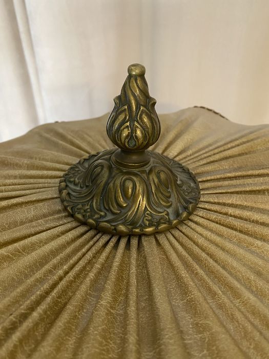 Sprzedam lampe stojąca miedzianą