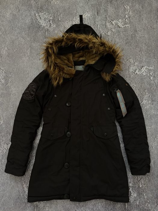 Жіноча куртка Alpha Industries