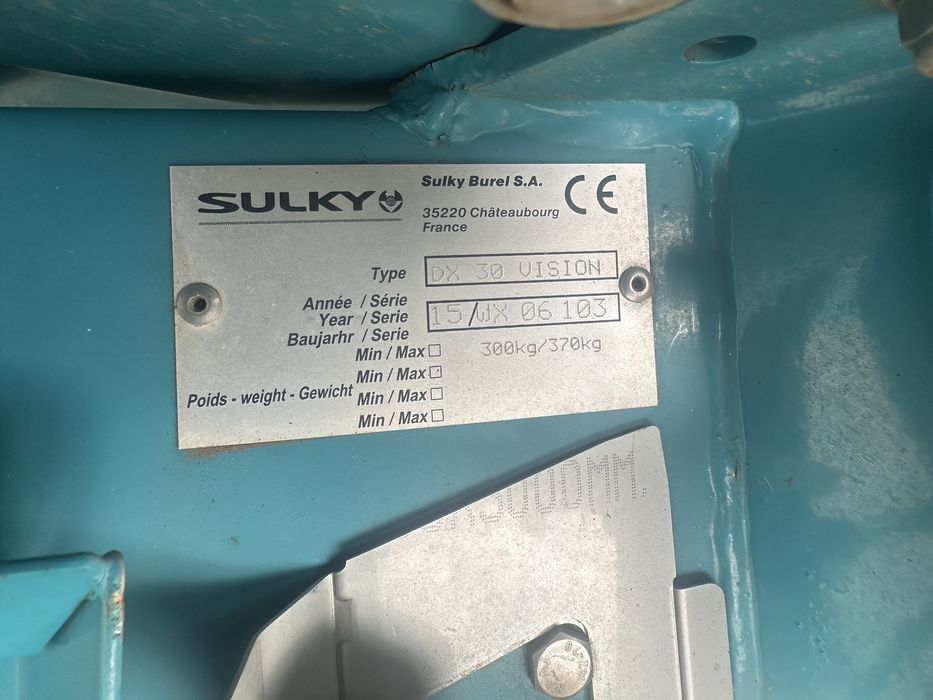 Rozsiewacz do nawozu sulky dx30 waga