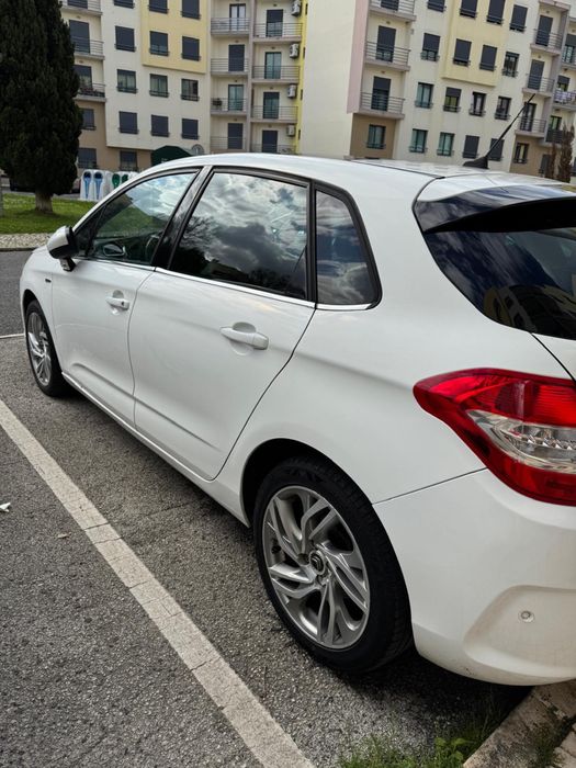 Citroen C4 Impecável