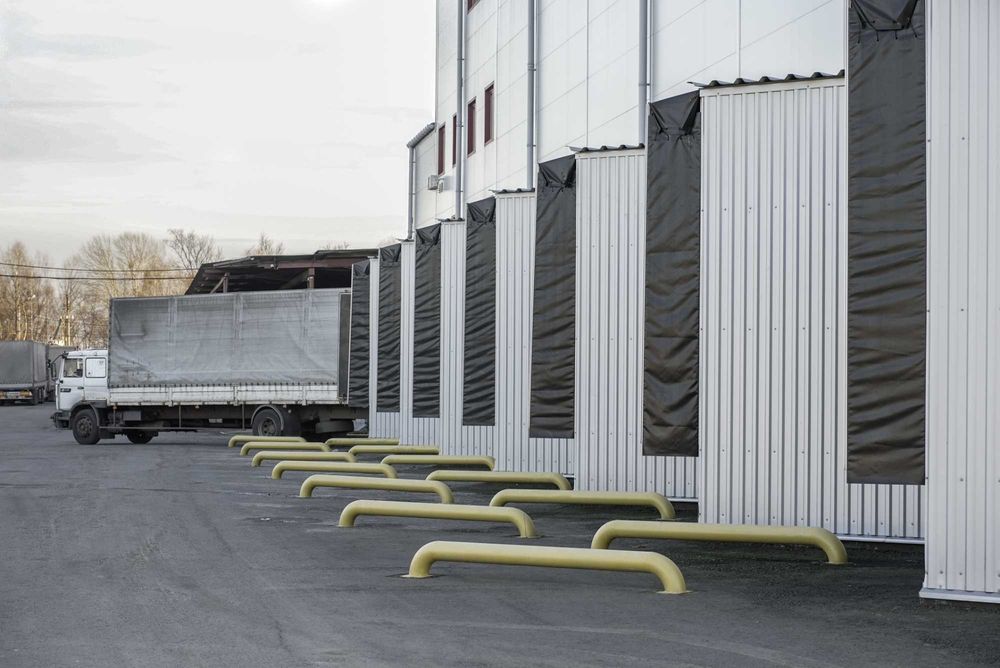 Без % оренда склад  клас В  3700 м² смт. Клавдієво-Тарасове