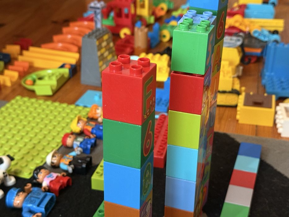 Klocki lego duplo około 250 elementów