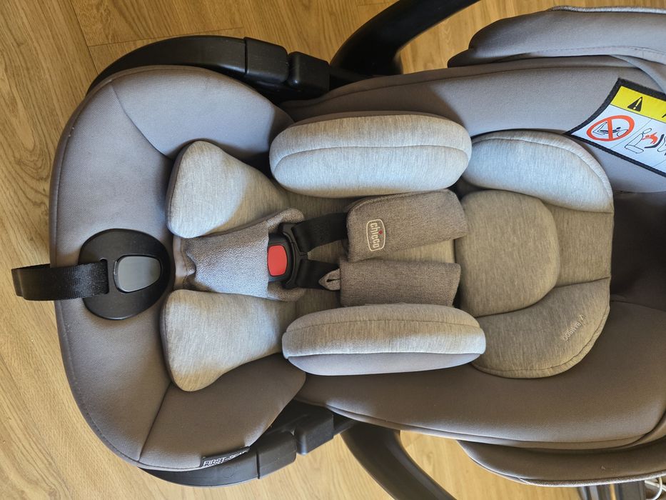 Ovo Chicco First-Seat + Base Isofix 360