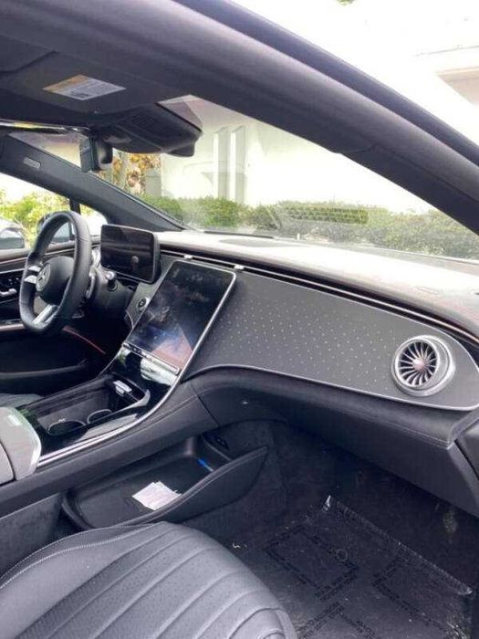 2022 Mercedes-Benz EQS